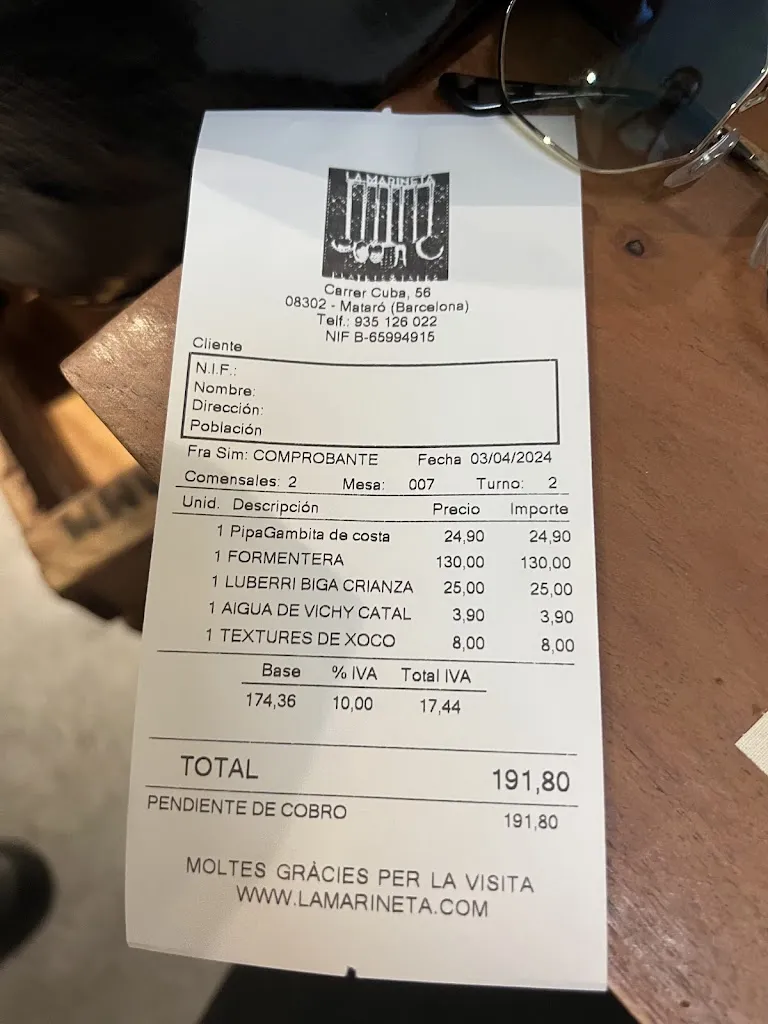 J C_La Marineta_Argentona_review