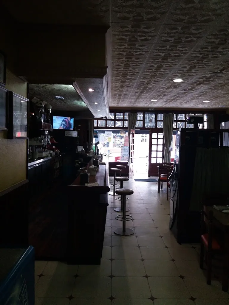 MElekiaZ_Café Bar Fontana._Negreira_review