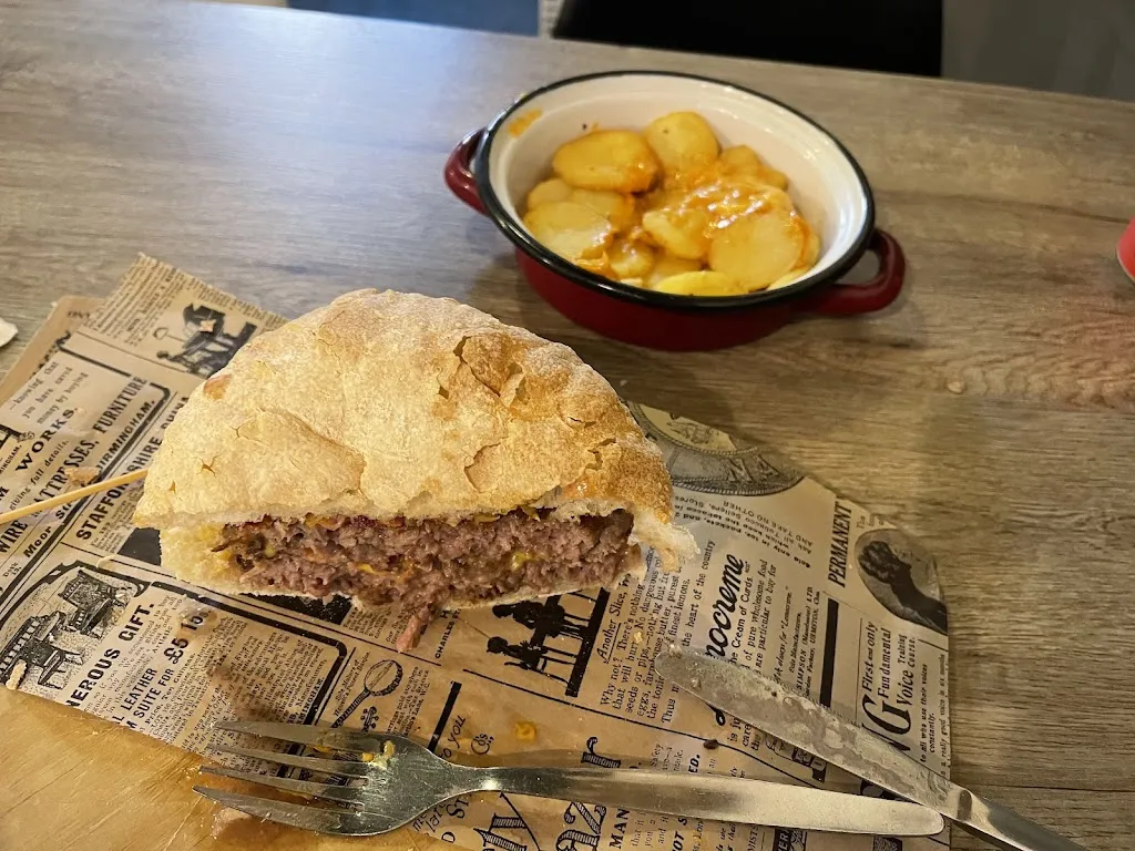 Alvaro Diaz_La Mare del Tano_Badalona_review