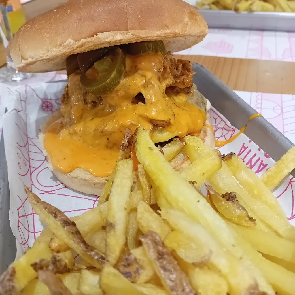 Santa Lola | Badalona_Badalona_slider_image_3