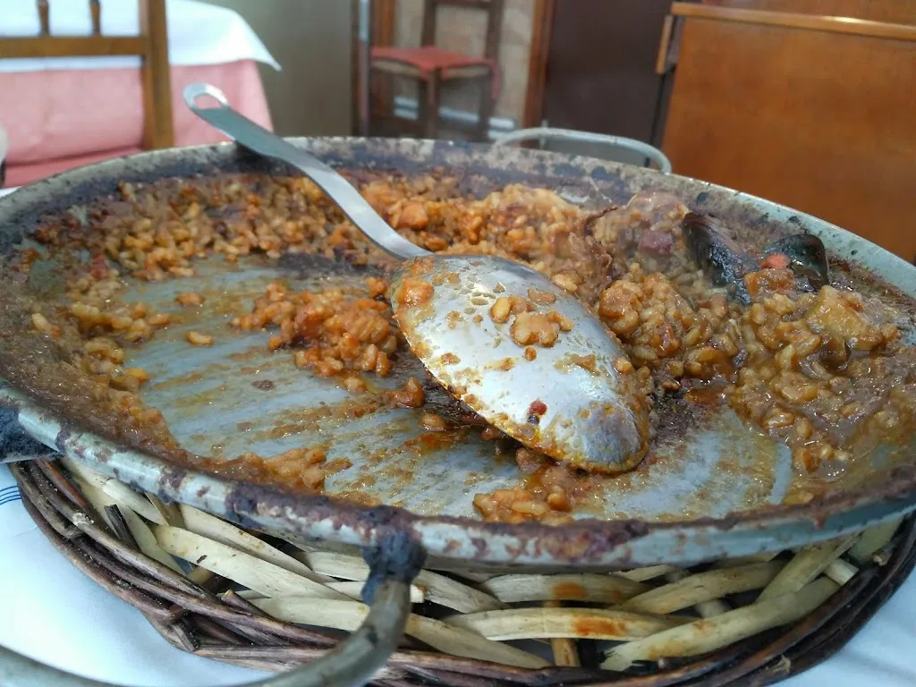 Menu_Hostal Montserrat_Balenyà_image_6