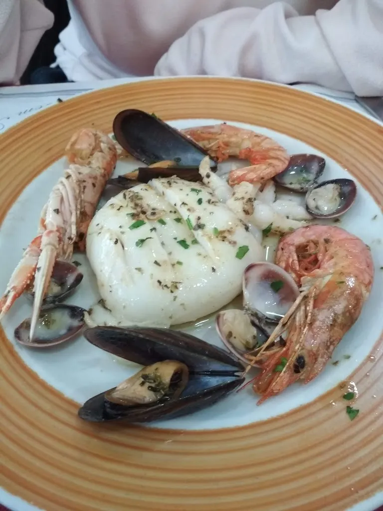 Menu_Hostal Montserrat_Balenyà_image_8