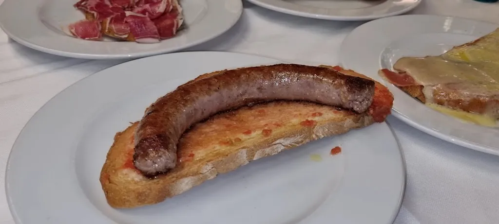 Restaurant El Pinós_Balenyà_slider_image_2