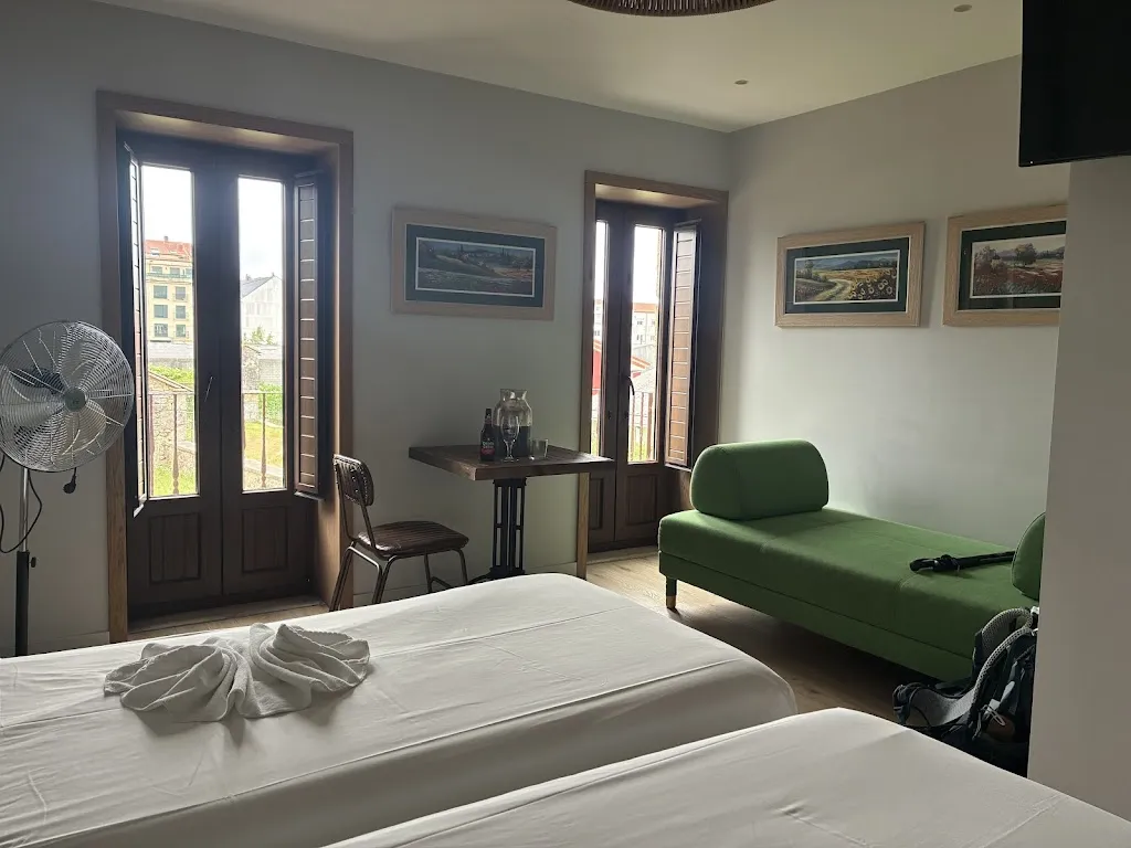 Lely Evans_Casa Néboa_Negreira_review