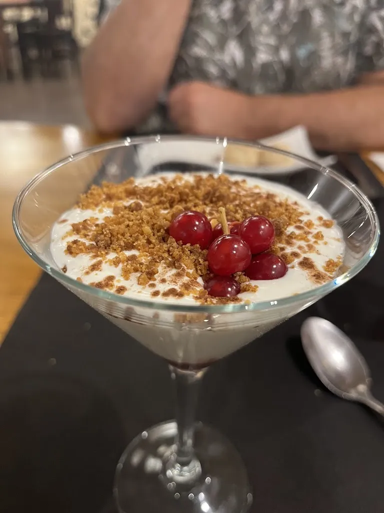 Teresa Reay_La Nonna_Balenyà_review