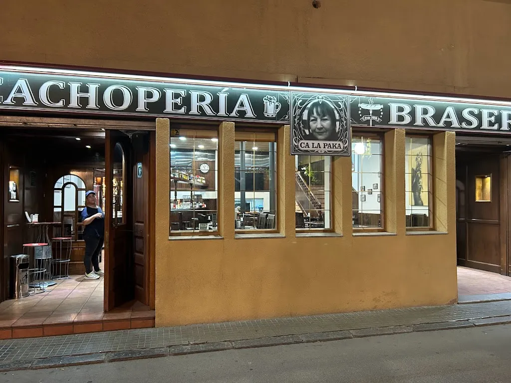 CACHOPERIA CA LA PAKA restaurant in Balenyà