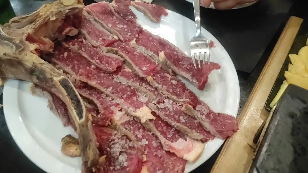 CACHOPERIA CA LA PAKA_Balenyà_slider_image_2