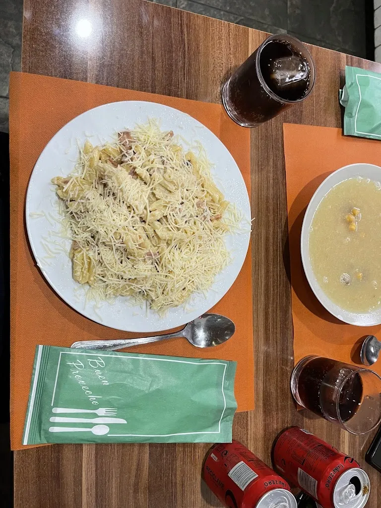 Josie Zhang _MIAMI BAR RESTAURANT_Balenyà_review