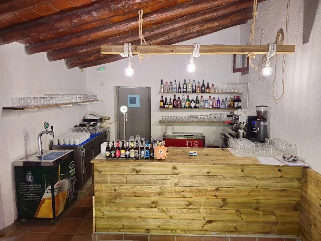 BRASERIA LES ALZINES DAVENCÓ restaurant in Balenyà