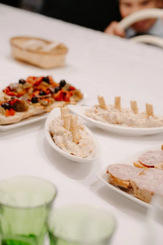 Abel Montoro_deo.begues (Denominació d'Origen)_Begues_review