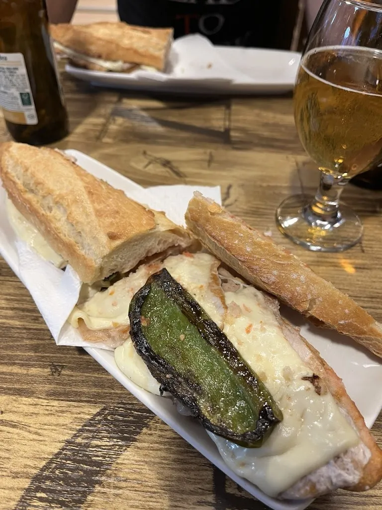 Dani Porta_La Cantonada d Begues_Begues_review