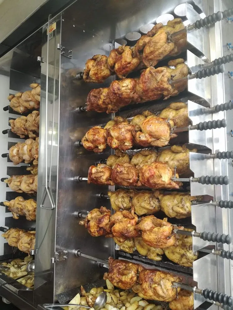 Rostisseria TOTNATURA, Begues_Begues_slider_image_3