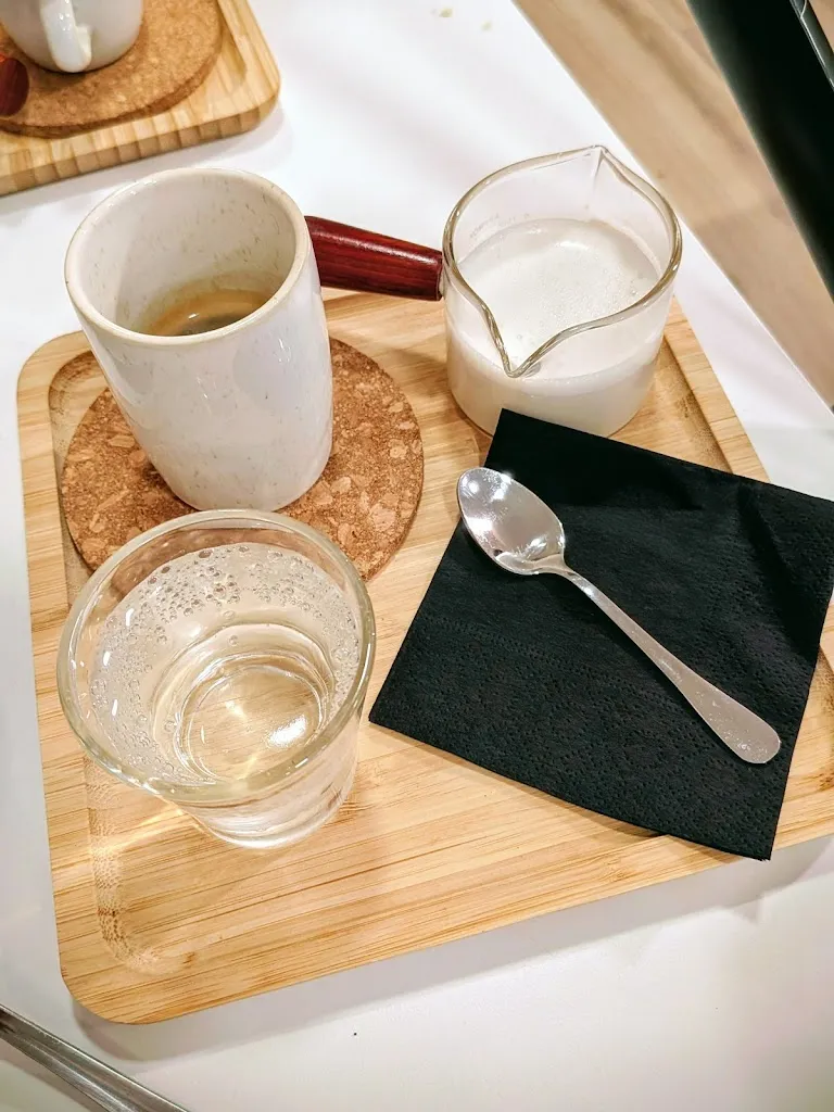 Mónica Gutiérrez_D'aquí_Begues_review