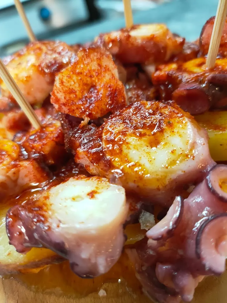 La Garlanda_Begues_slider_image_2