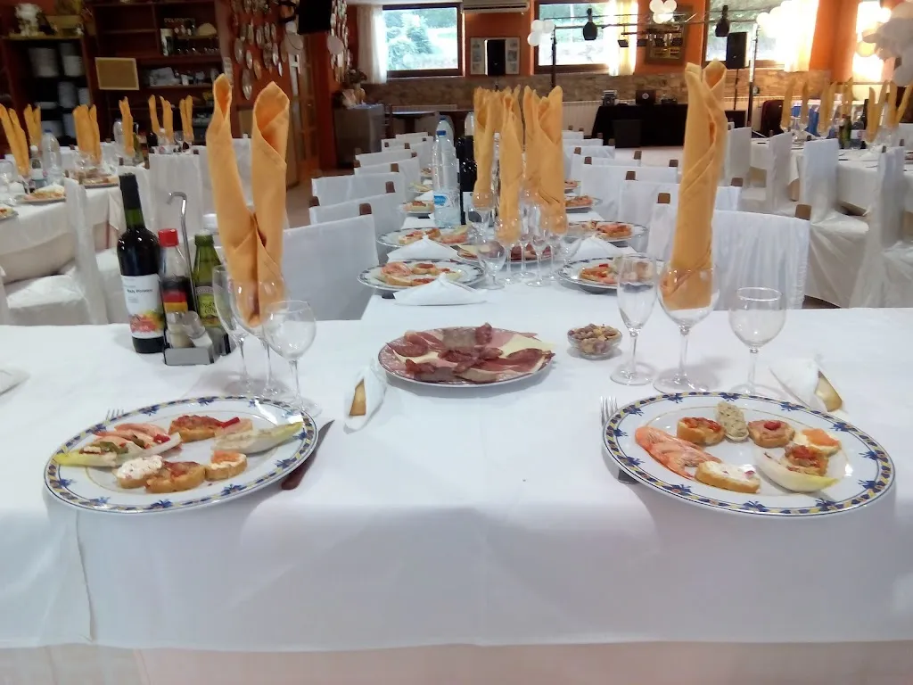 Restaurant Baix Pirineu_Borredà_slider_image_3