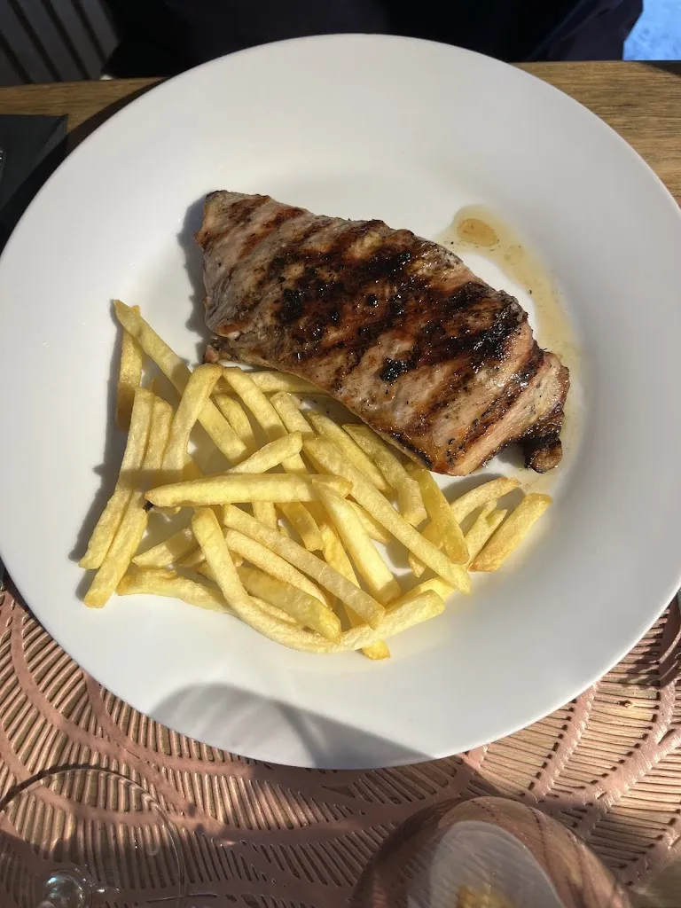 Alvaro comella lópez-pinto_Can Pasqual_Brull El_recensione