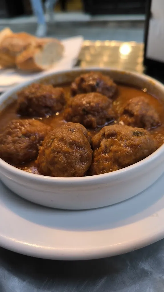 Teresa M._Bar Restaurant Caliu Barberà_Barberà del Vallès_review