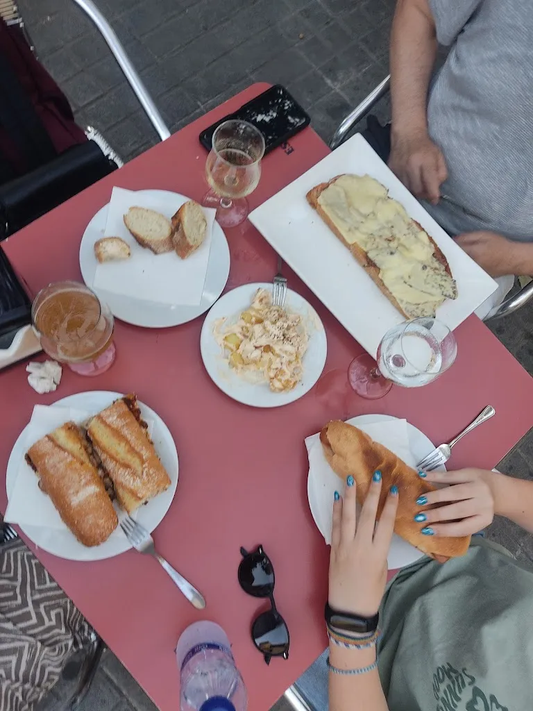 Pilar Martin_Bar Restaurant Caliu Barberà_Barberà del Vallès_review