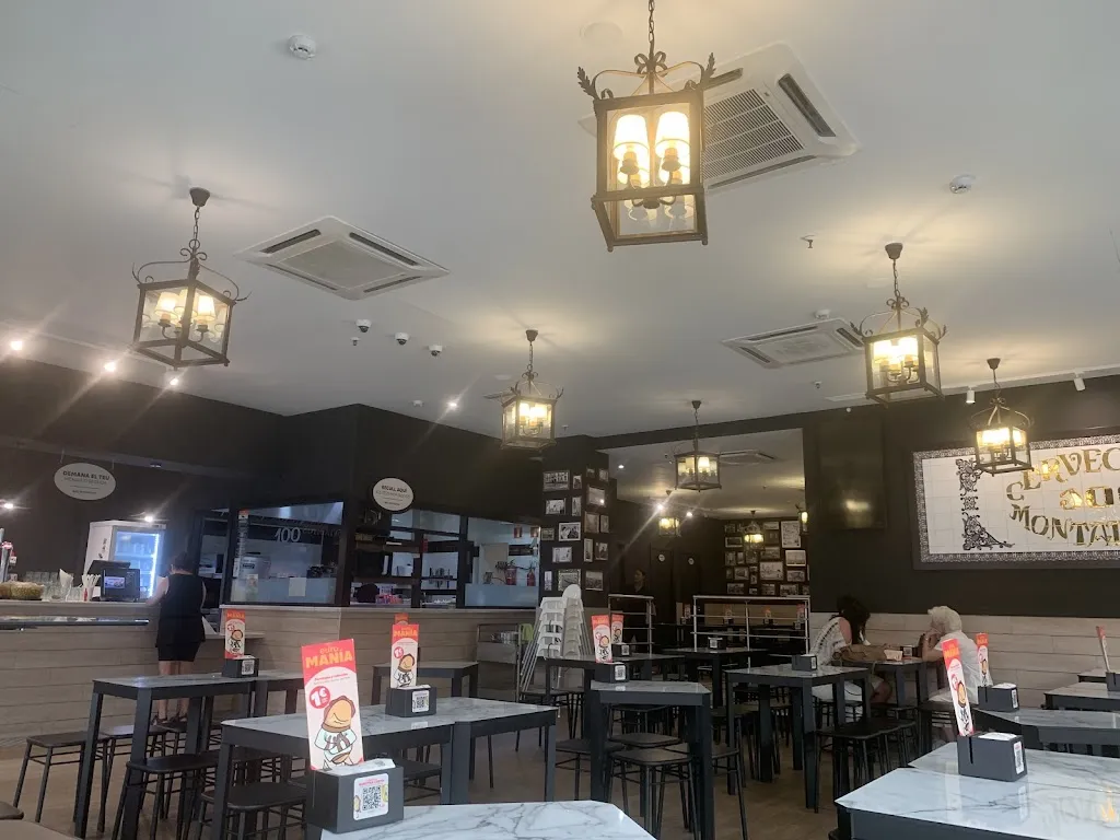 100 Montaditos Baricentro restaurant in Barberà del Vallès