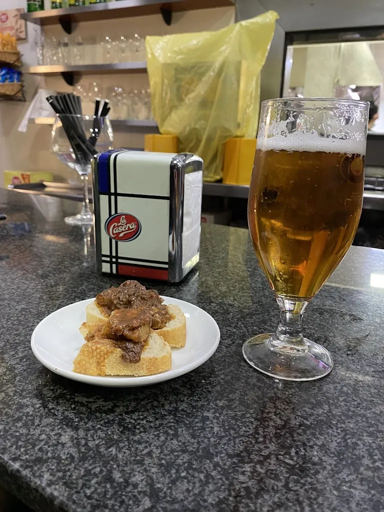 Mathias Mazee_Can Salvatella_Barberà del Vallès_review