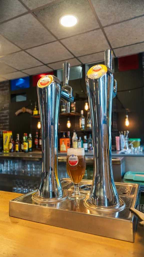 AM BAR_Barberà del Vallès_slider_image_2