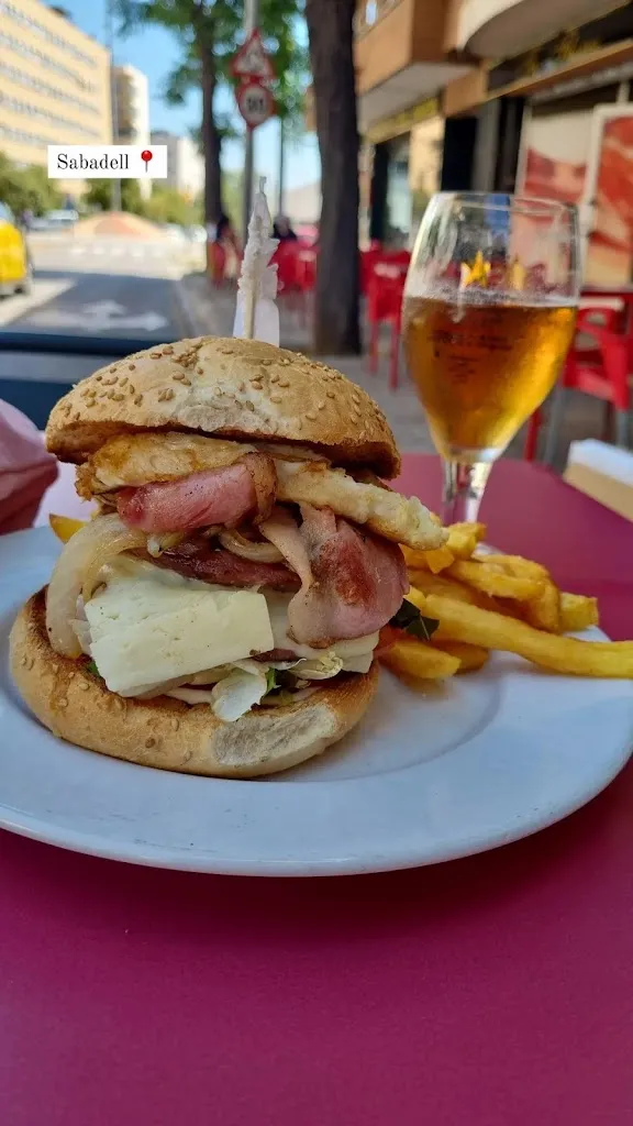 Camelia Marin_Punt de Trobada Barberà del Vallès_Barberà del Vallès_recensione