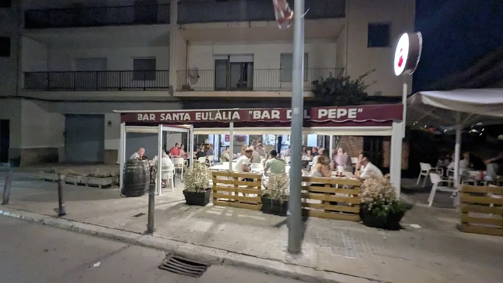 Richard van Oosterhout_Bar Santa Eulalia - “Bar del Pepe”_Berga_review