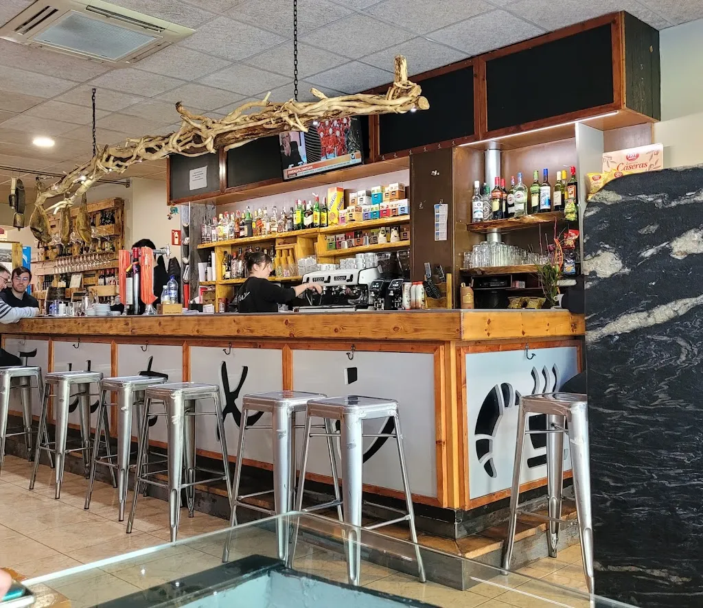 Bar Tutxi restaurant in Berga