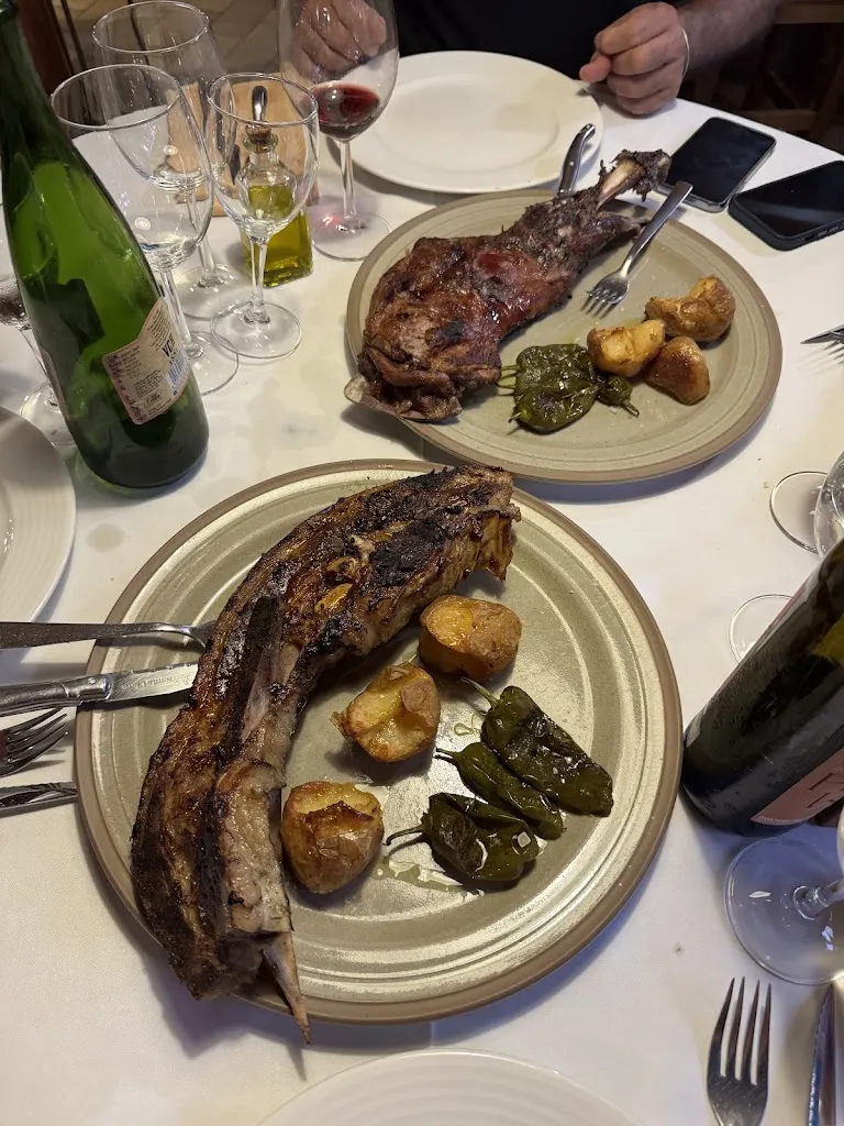 Isabelle Schreuder_Els Roures Berguedà Restaurant Aparthotel_Berga_review