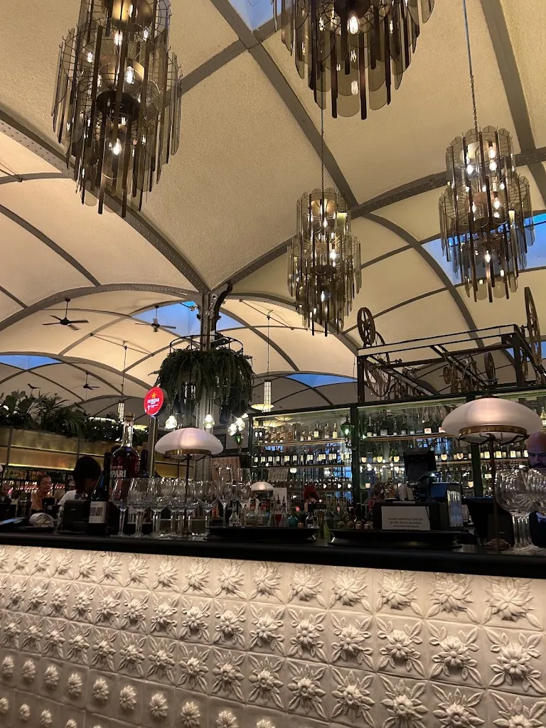 Nicole Dang_El Nacional Barcelona_Barcelona_review