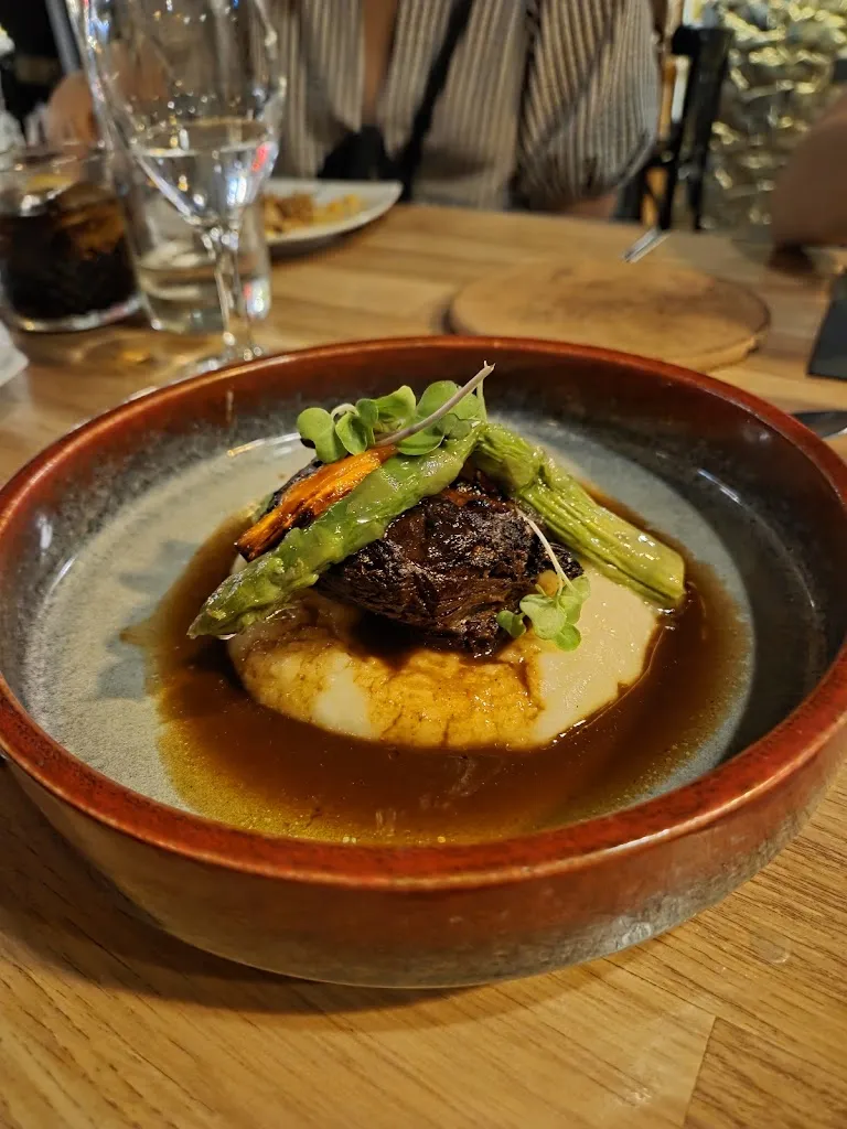 Christine Tran_Viana Barcelona_Barcelona_review