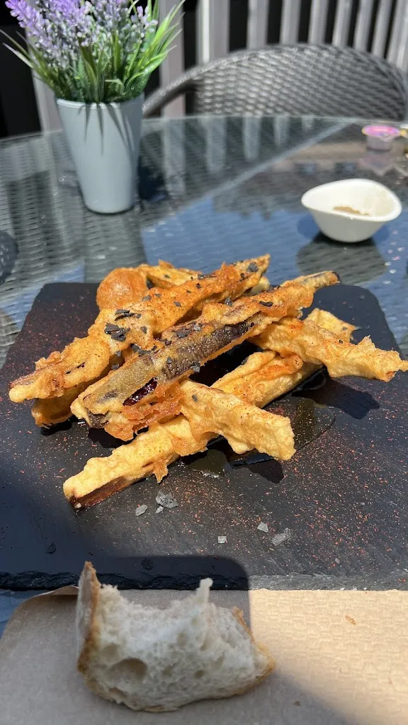 Jörg_Brasa e Lume_Negreira_review