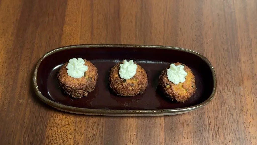 Quesarium Restaurant & Cocktails_Barcelona_slider_image_2