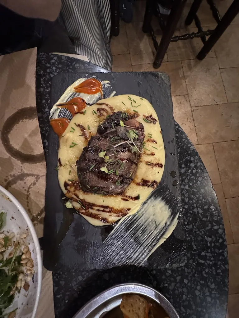 Mat Ulrich_LOKAL BAR_Barcelona_review