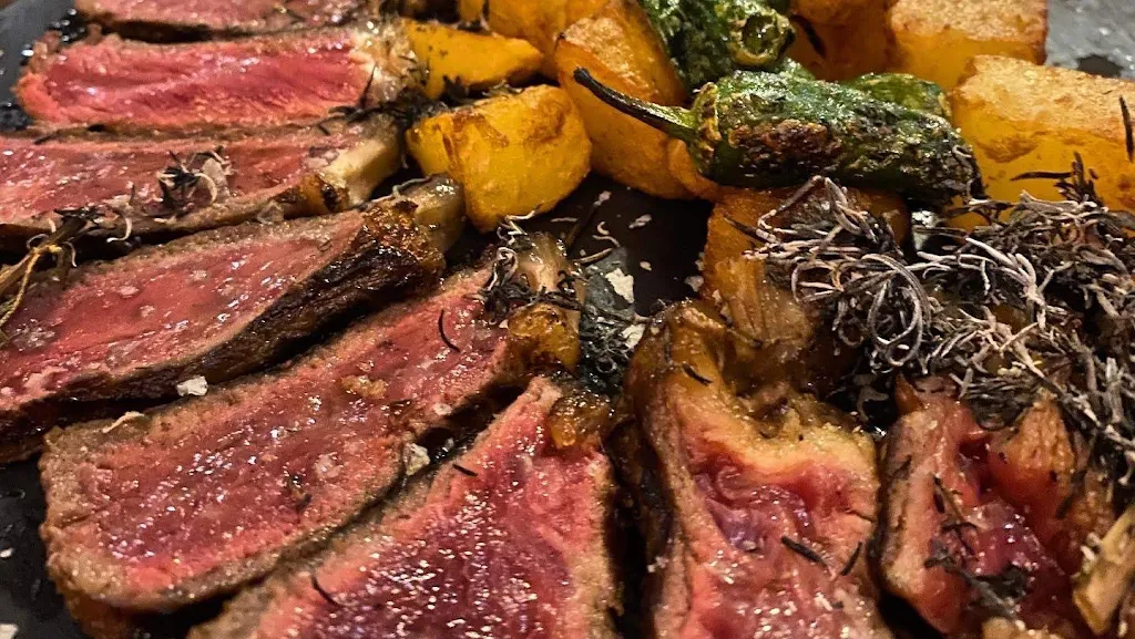 LOKAL BAR_Barcelona_slider_image_3