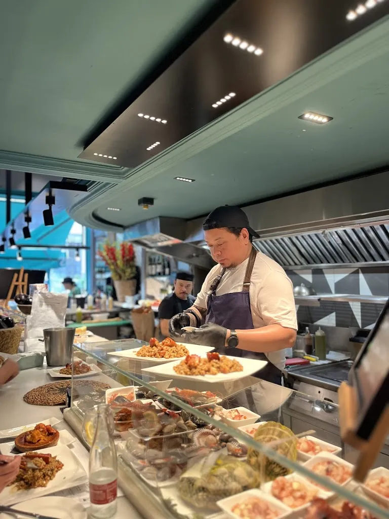 Tien-shin Luo_Vinitus Madrid-Barcelona_Barcelona_review