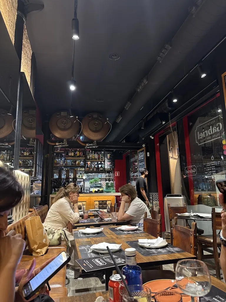 Pooja Manohar_Restaurant Gabriel Barcelona – Seafood, Tapas & Paellas_Barcelona_review