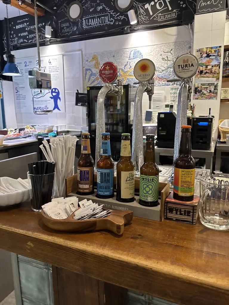 James Wong_Puertecillo Born_Barcelona_recensione