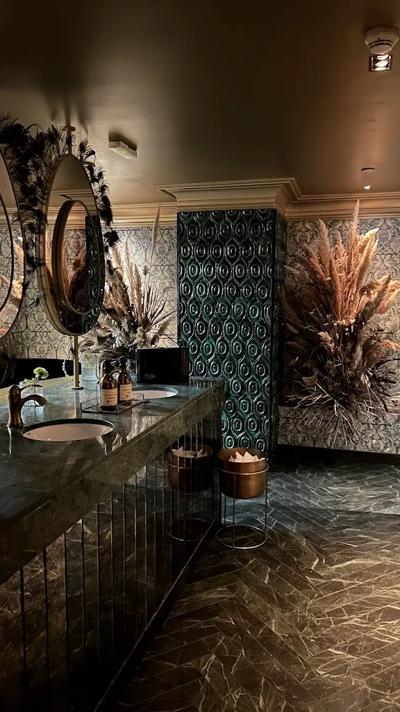 Jacqueline Barcelona_Barcelona_slider_image_3