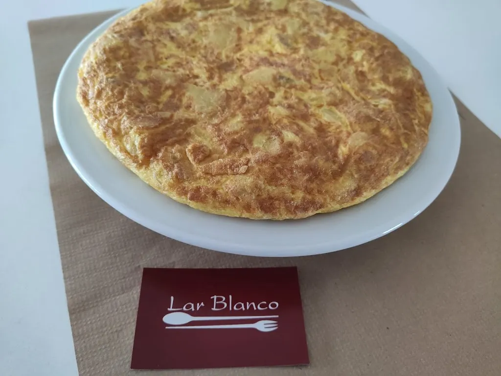 Menu_Lar Blanco_Oroso_image_4
