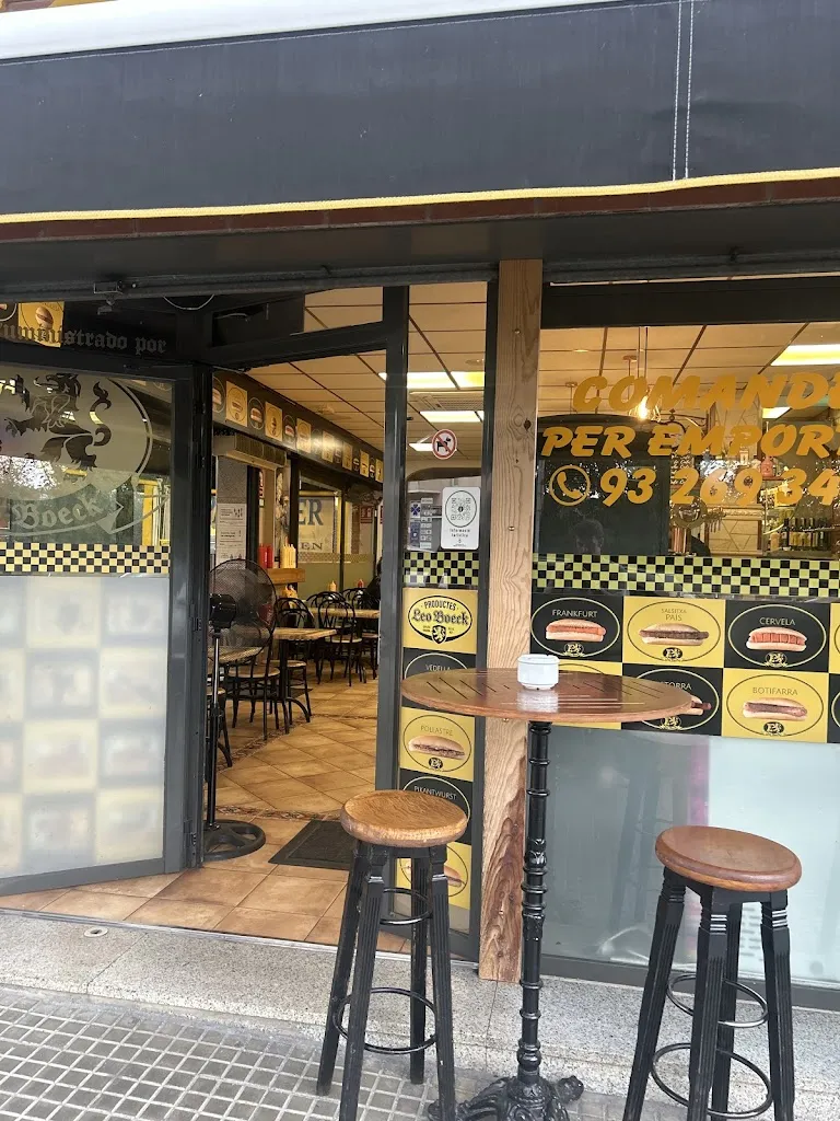 Joan Mestre_Frankfurt Martin's_Bigues i Riells_review