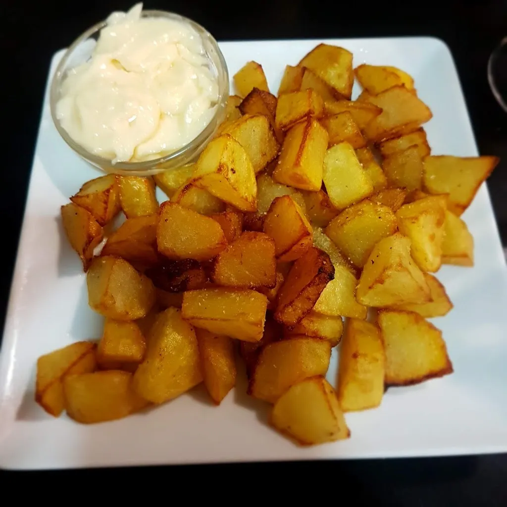 Pilar Pérez Utrilla_Viena Blanca_Bigues i Riells_review