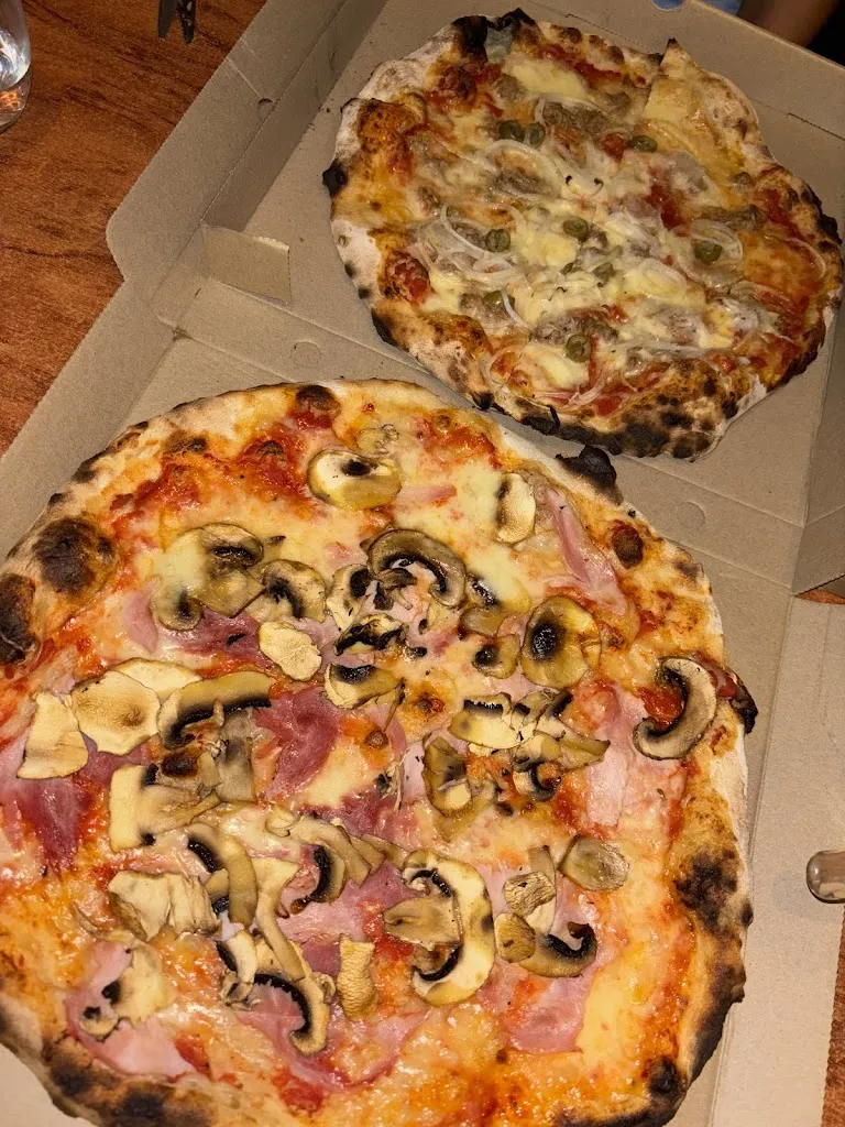 PIZZA ROMA_Bigues i Riells_slider_image_3