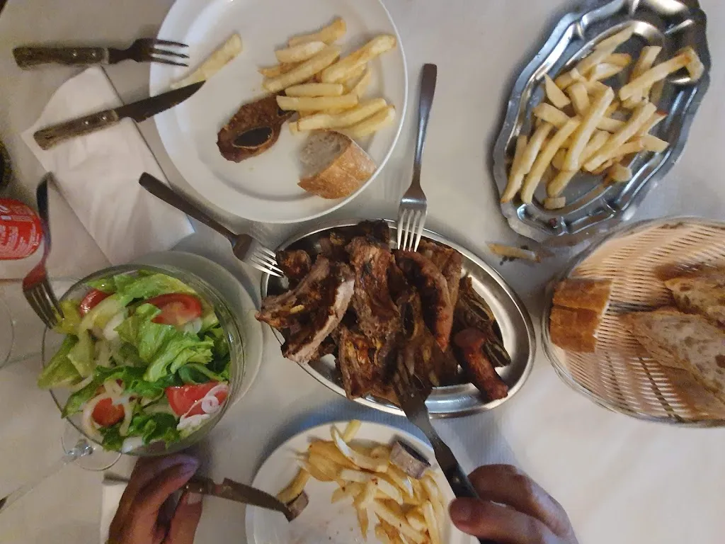 Restaurante Os madeiros_Oroso_slider_image_2