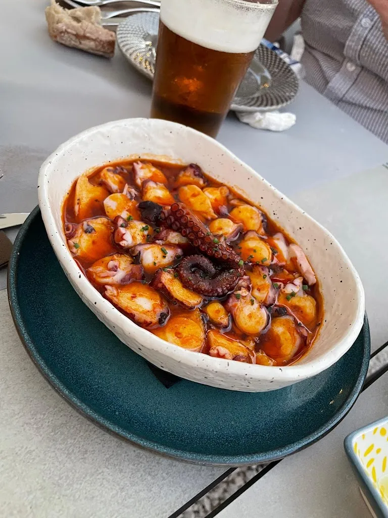 Marcos Villa Lopez_Fame Kanalla_Narón_review