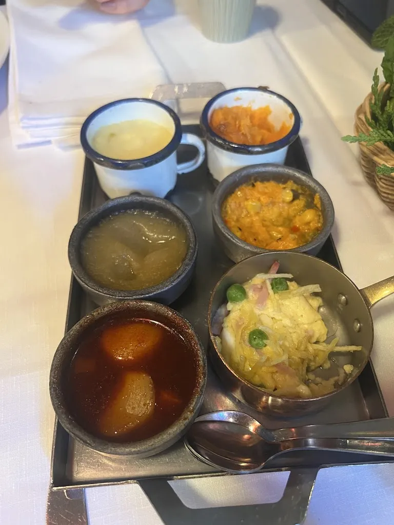 Adela Albu_La Cabrera Madrid_Cabrera dAnoia_review