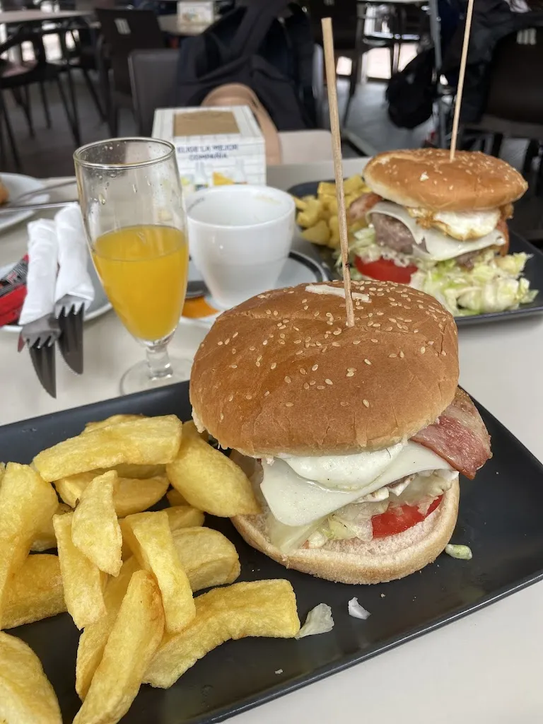 Hermanos Cabrera_Cabrera dAnoia_slider_image_1