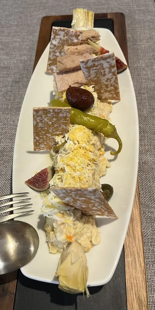 Josesito_Red Red Wine_Cabrera dAnoia_review