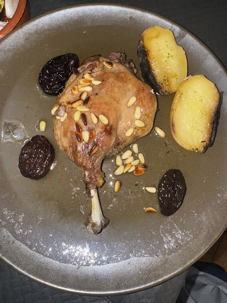 Rita Issa_Restaurant Canals & Munné. Arrosos a la brasa. Dinars per grups._Cabrera dAnoia_review