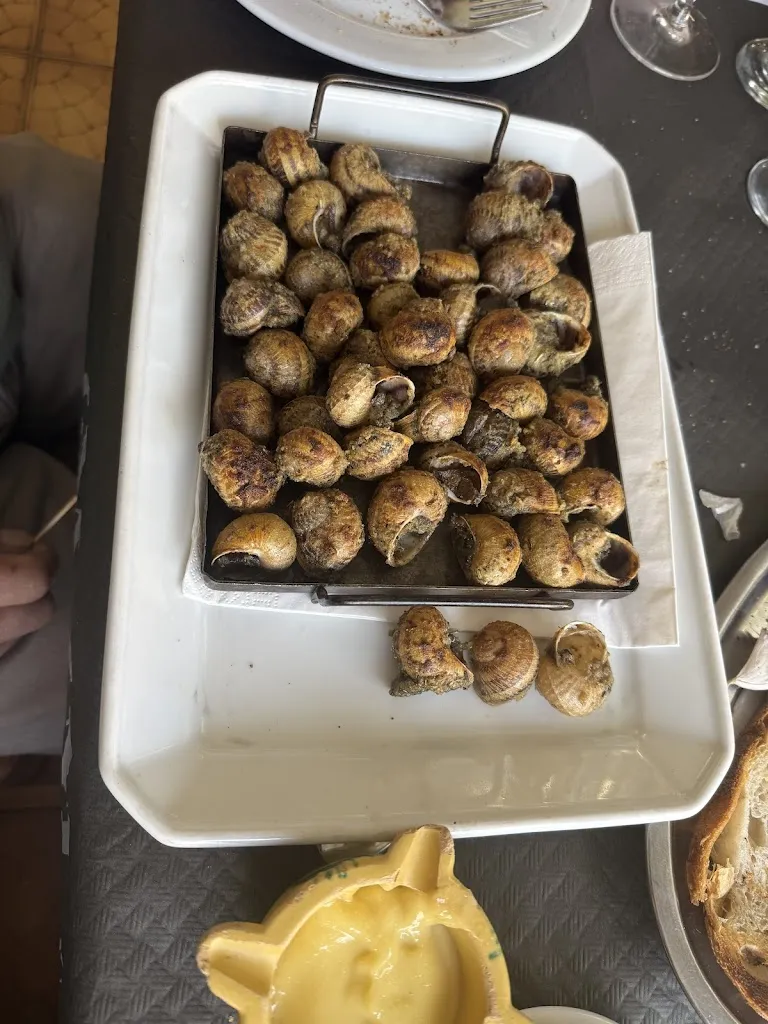 Emanuel Martinez_Restaurant Canals & Munné. Arrosos a la brasa. Dinars per grups._Cabrera dAnoia_review